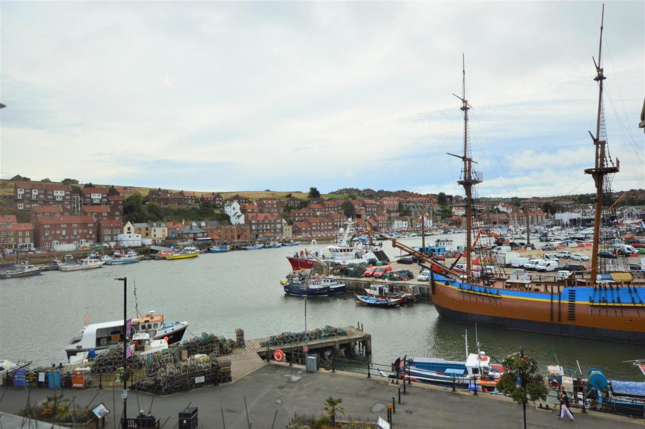 Harbour Penthouse Whitby Lägenhet Exteriör bild